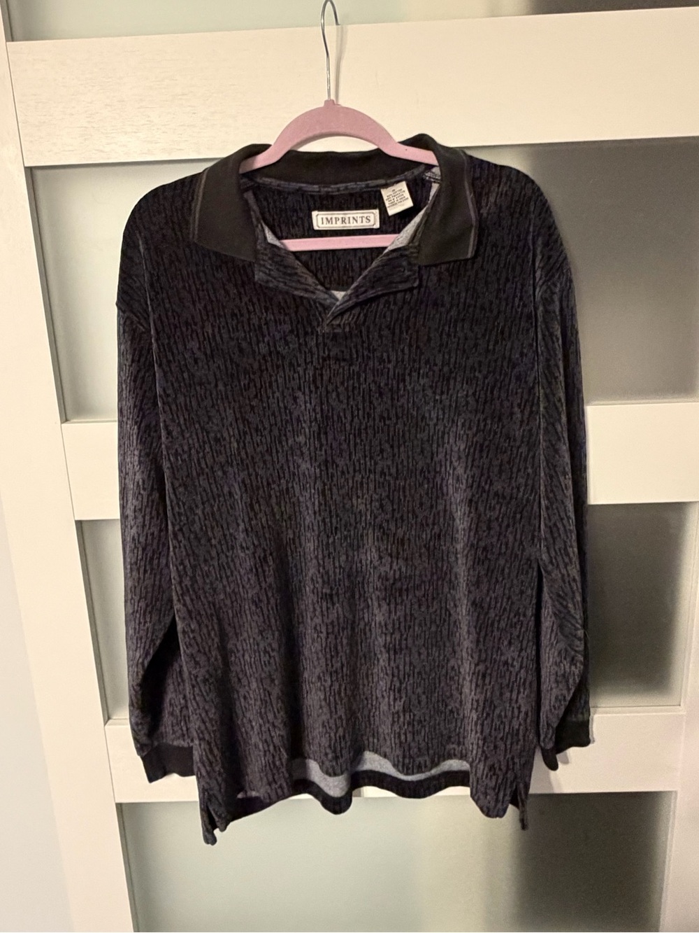Men's vintage Imprints Navy V-Neck Long-Sleeve Sweater